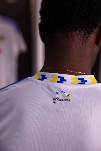 leeds_united_25_26_adidas_home_kit_c.jpg