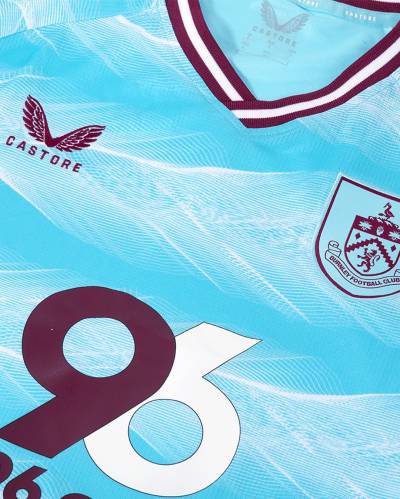 burnley_25_26_castore_away_kit_d.jpg