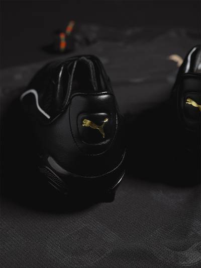 puma_king_platinum_pantera_negra_football_boots_f.jpg