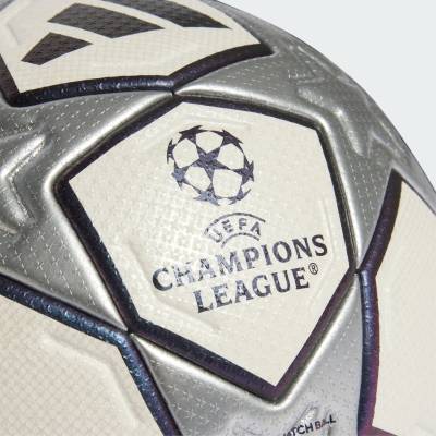 adidas_uefa_champions_league_25th_anniversary_ball_4.jpg