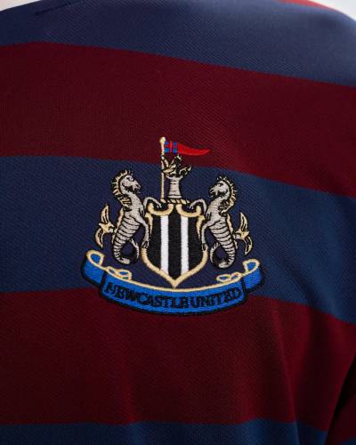 newcastle_united_95_96_away_reissue_jersey_09.jpeg