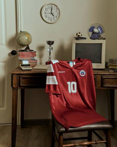 chile_1994_adidas_home_reissue_jersey_2a.jpg